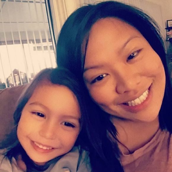 Meet your Posher, April - Picture 1 of 1